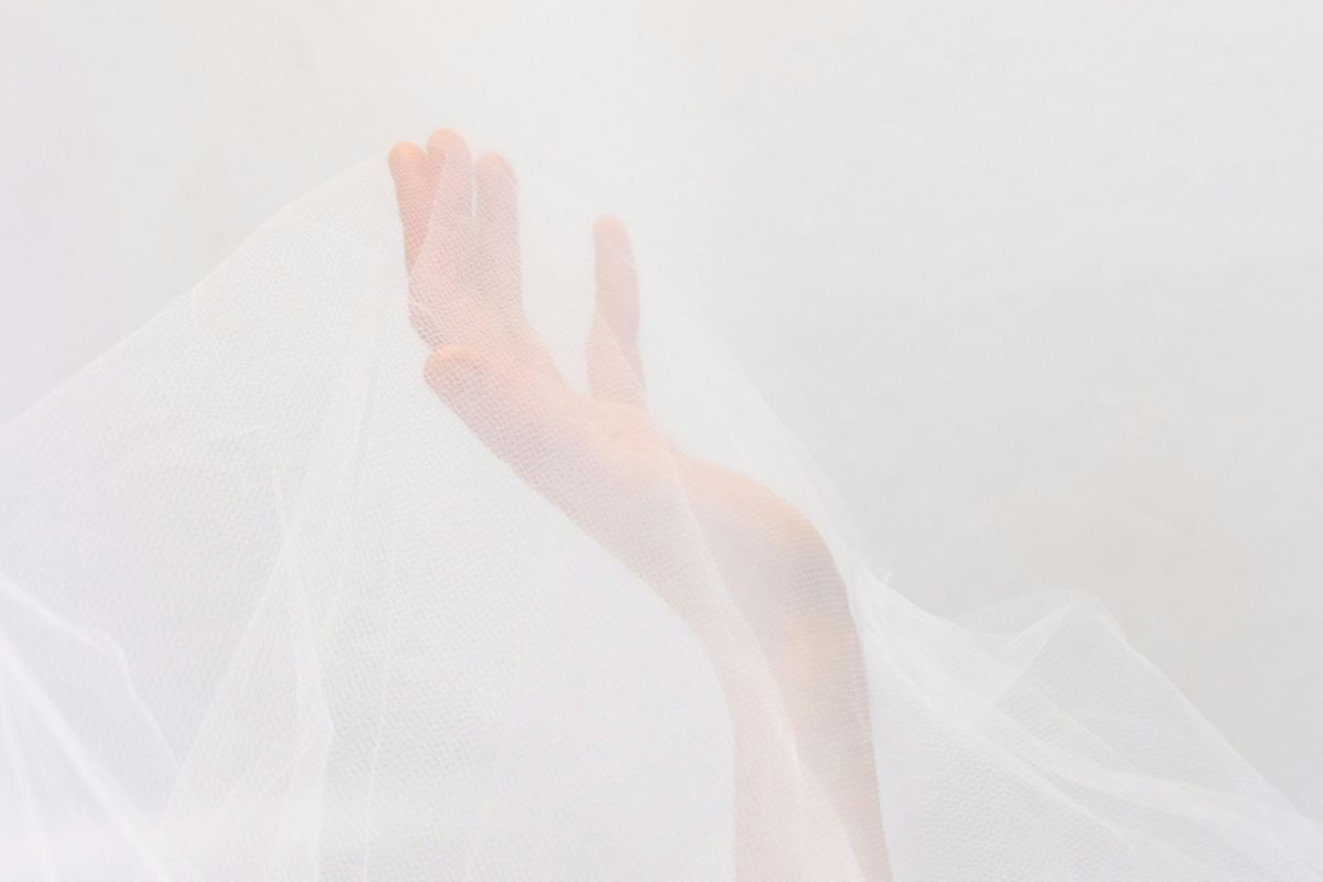 一枚ベールができるため、肌の水分が逃げにくくなります