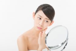 くすみの定義